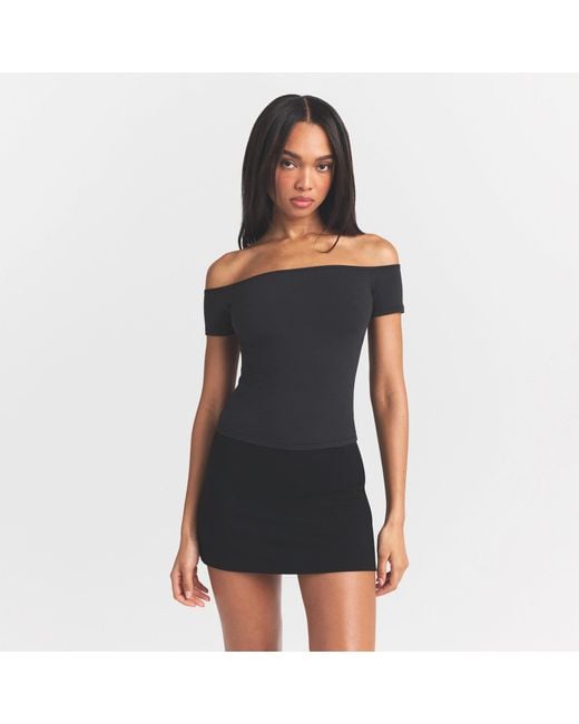 Skims Black Mini Skort
