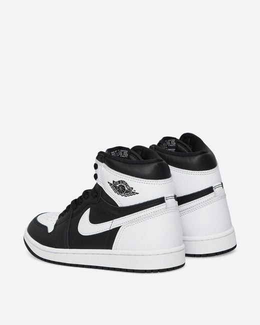 Nike Air Jordan 1 Retro High Sneakers Black / White for men