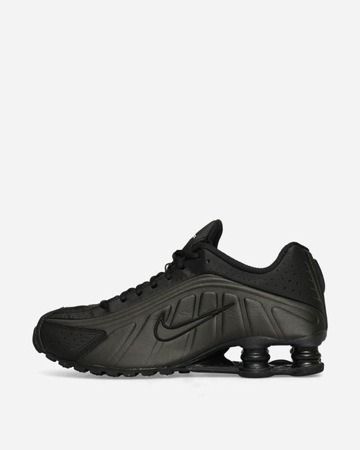 Nike Black Shox R4 Sneakers Bright Crimson for men