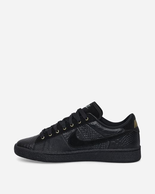 Nike Black Tennis Classic Premium Sneakers for men