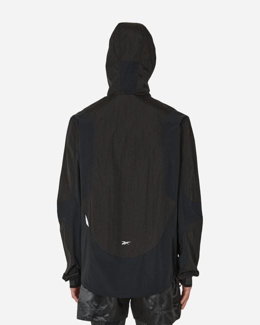 Reebok Black Paneled Running Jacket for men