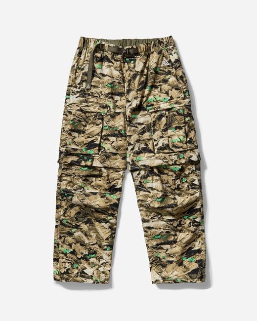 Nike Green Men S Acg Smith Summit Water-repellent Uv Cargo Pants Beige for men