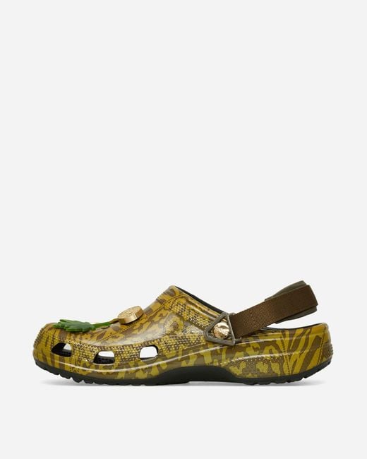 CROCSTM Green Aries Classic Clogs Dark Algae for men