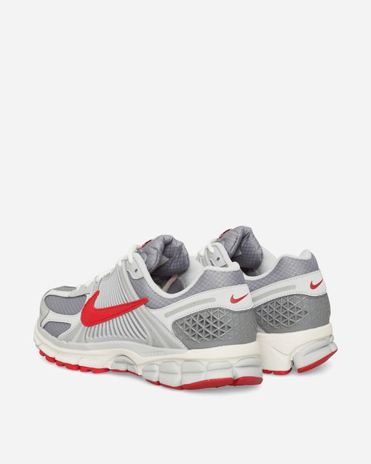 Nike White Zoom Vomero 5 Se Sneakers Grey Fog / Particle Grey / Phantom / University Red for men