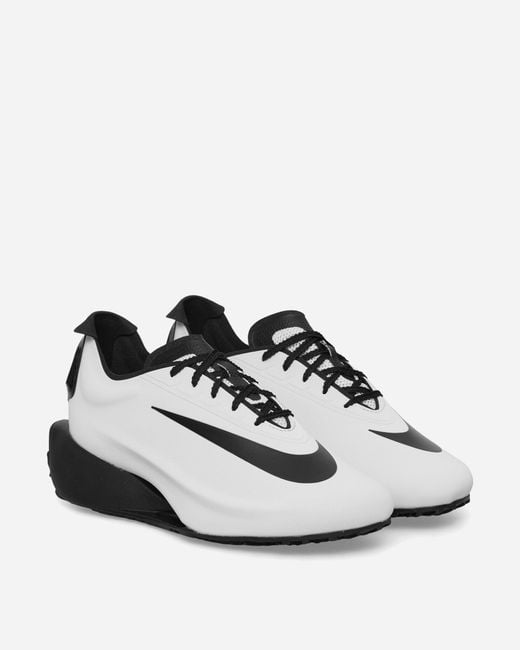 Nike White Women S First Sight Noir Sneakers Light Bone / / Metallic Dark Grey