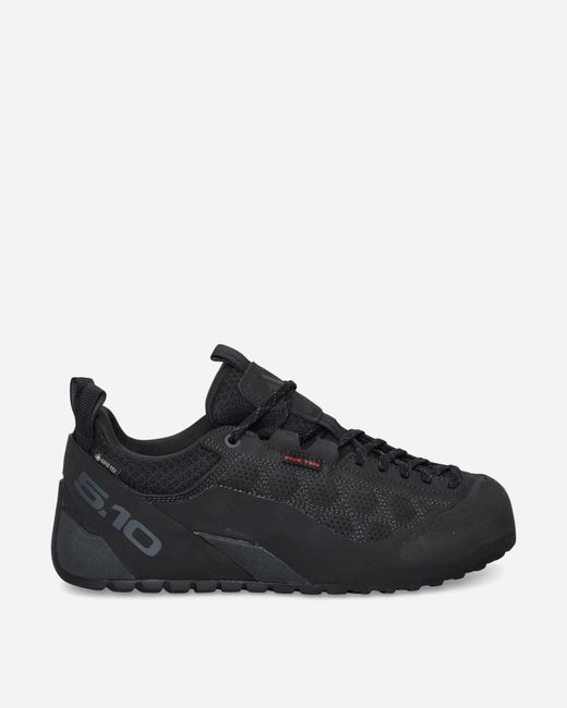 Adidas Black Guide Tennie Pro Gtx Sneakers Core for men