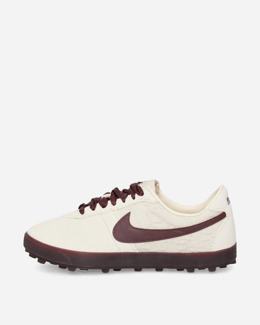 Nike Natural Women S Astrograbber Leather Se Sneakers Light Cream / Arctic Orange / Burgundy Crush