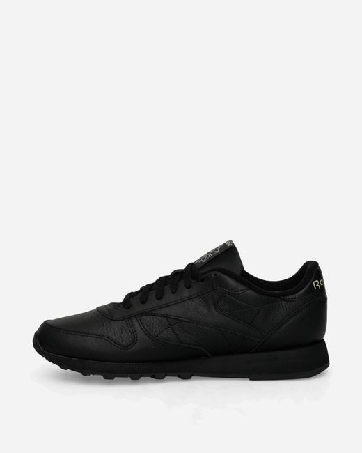 Reebok Black Classic Leather Premium Sneakers Core / Pure Grey for men