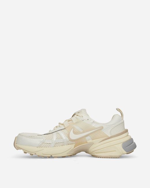 Nike White S V2K Run Sneakers Pale Ivory Coconut Milk