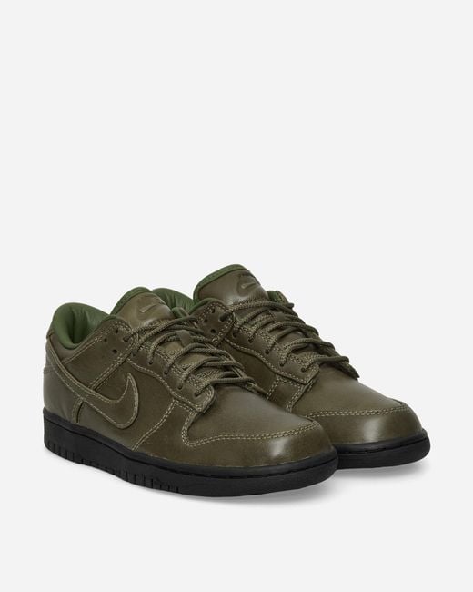 Nike Green Dunk Low Premium Sneakers Army Olive for men