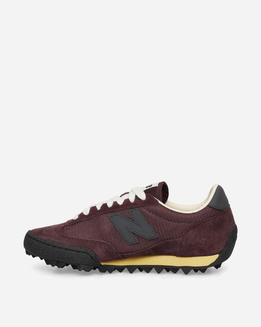 New Balance Brown Gator Run Sneakers Cherry Leather / Fast Track for men