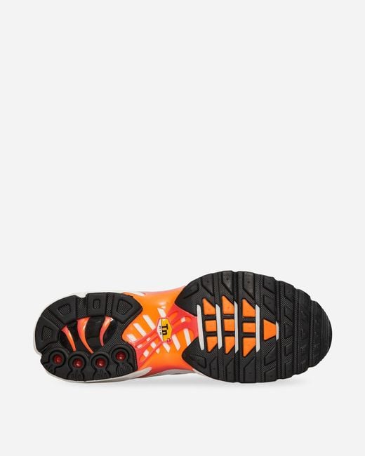 Nike Wmns Air Max Plus Sneakers White / Ember Glow / Total Orange for men