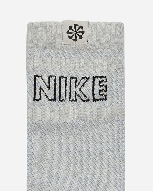 Nike White Everyday Plus Cushioned Crew Socks Grey / Cream for men