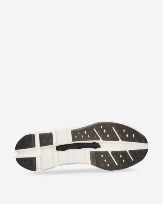 On Shoes White Cloudflow 5 Ad Sneakers Ivory / Black for men