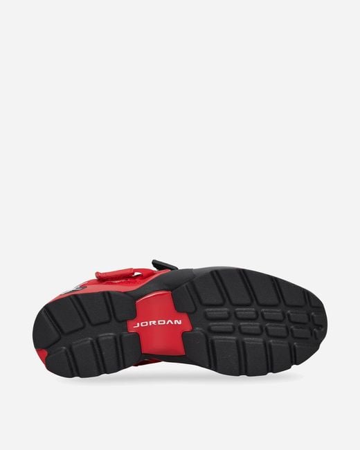 Nike Women S Jordan Trunner Lx Sneakers / University Red
