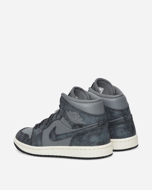 Nike Blue Wmns Air Jordan 1 Mid Sneakers Smoke / Off Noir for men