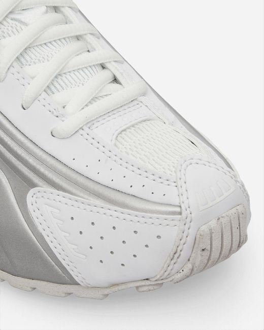 Nike White Wmns Shox R4 Sneakers for men