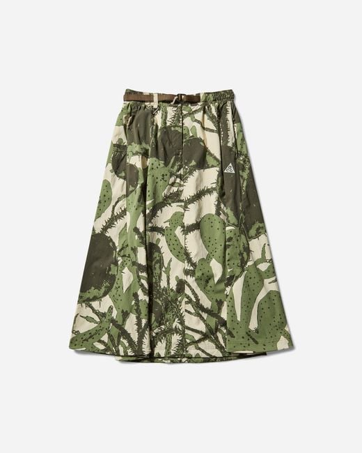 Nike Green Women S Acg Smith Summit Skirt Light Khaki / Cargo Khaki / Mosswood Brown