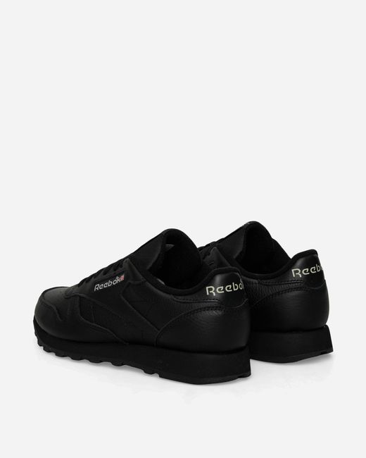 Reebok Black Classic Leather Premium Sneakers Core / Pure Grey for men