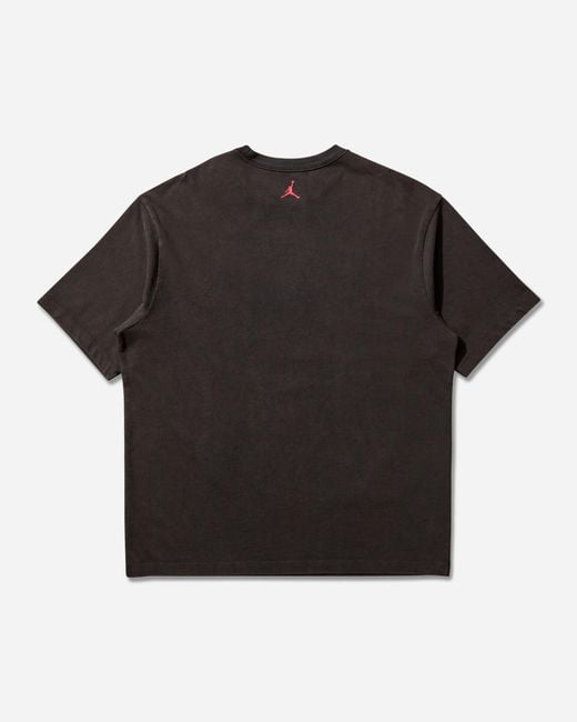 Nike Men S Flight Essentials Oversized T-shirt Black / Varsity Red for men