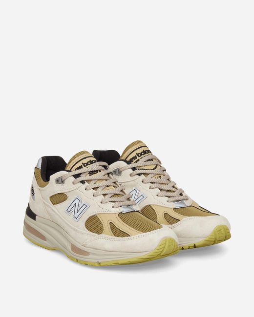 New Balance White Made In Uk 991v2 Sneakers Silver Birch / Amber Green / Silver Fern for men