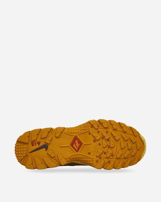 Nike Yellow Air Humara Sneakers Buff Gold / Bronzine for men