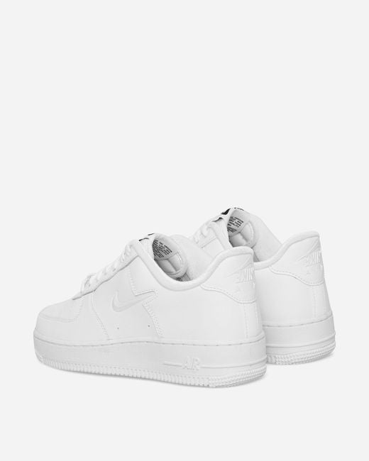 Nike Wmns Air Force 1 07 Sneakers White for men