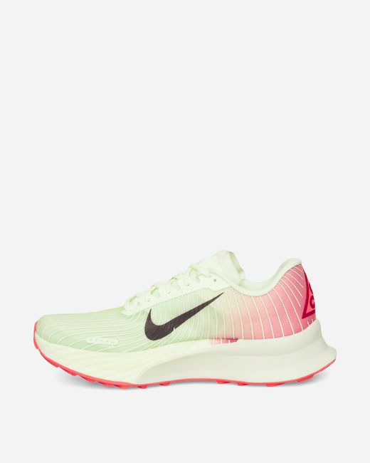 Nike Green Acg Ultrafly Trail Sneakers Volt Tint / Burgundy Ash for men