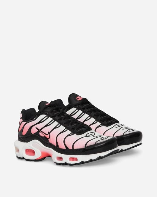 Nike White S Air Max Plus Sneakers / Hot Punch