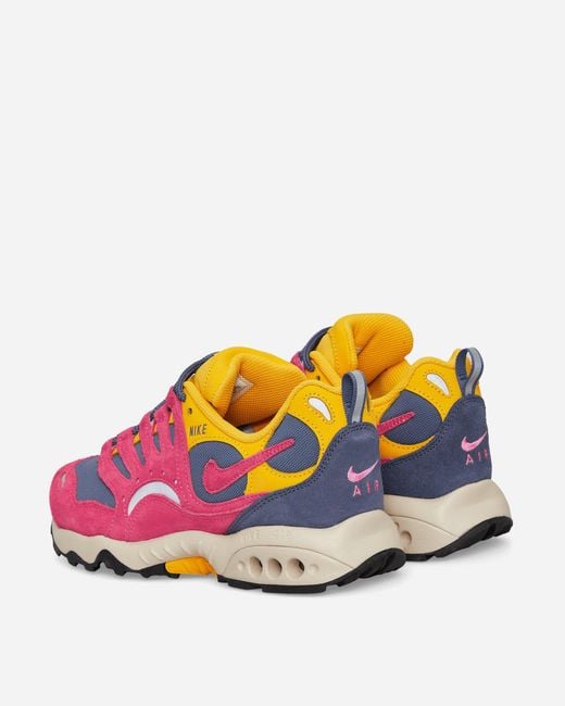 Nike Pink Air Terra Humara Sneakers Alchemy / Diffused / Sanddrift for men