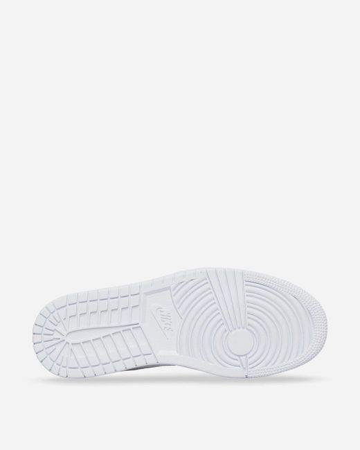 Nike Wmns Air Jordan 1 Low Sneakers White for men