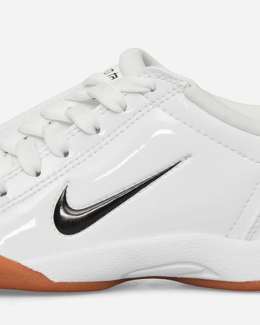 Nike Women S Total 90 Sneakers White / Black