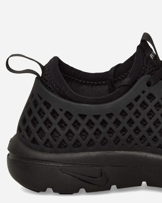 Nike Black S Rejuven8 Sneakers