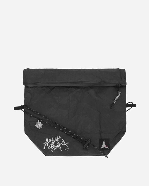 Roa Black Nightfall Medallion Drybag for men
