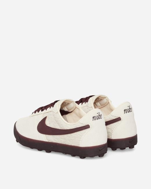Nike Natural Women S Astrograbber Leather Se Sneakers Light Cream / Arctic Orange / Burgundy Crush