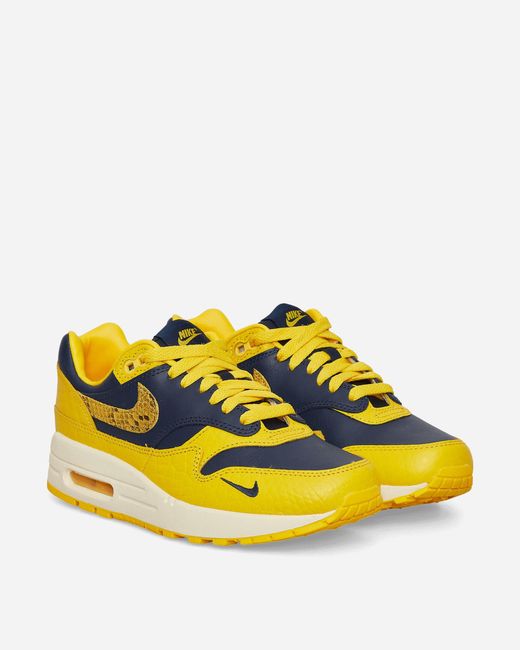 Nike Yellow Wmns Air Max 1 Co.jp Head To Head Sneakers Midnight Navy / Varsity Maize