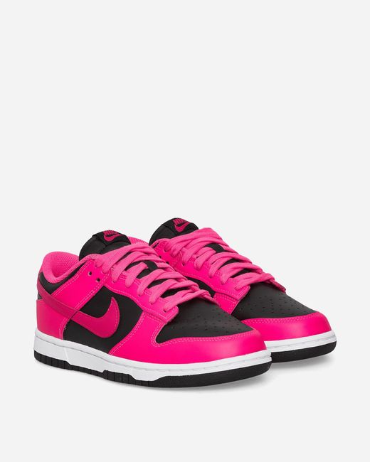 Nike Wmns Dunk Low Sneakers Fierce Pink / Fireberry / Black