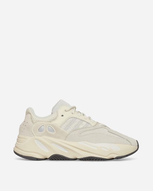 Yeezy White Boost 700 Sneakers Analog for men