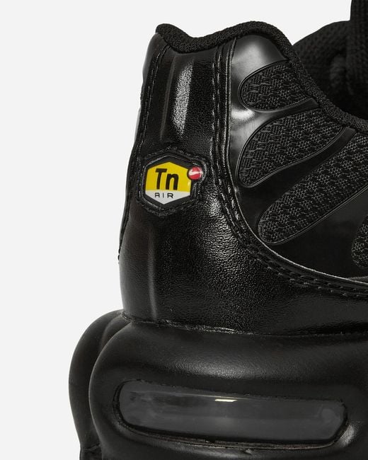 Nike Black Air Max Plus Sneakers for men