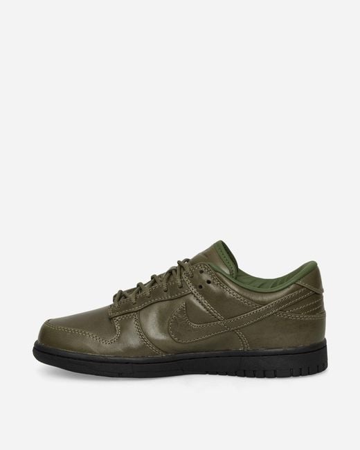 Nike Green Dunk Low Premium Sneakers Army Olive for men