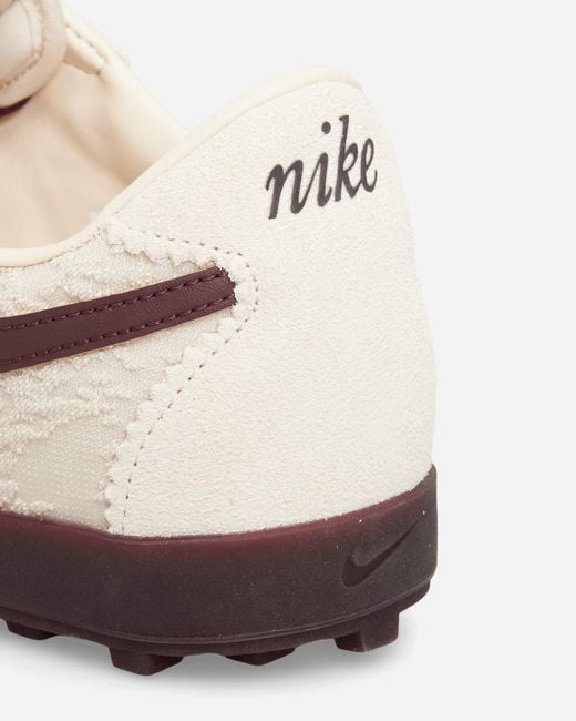 Nike Natural Women S Astrograbber Leather Se Sneakers Light Cream / Arctic Orange / Burgundy Crush