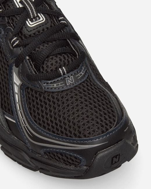 New Balance Black 740 Sneakers Metallic for men