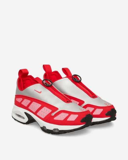Nike Women S Air Max Sndr Sneakers Silver / Fusion Red