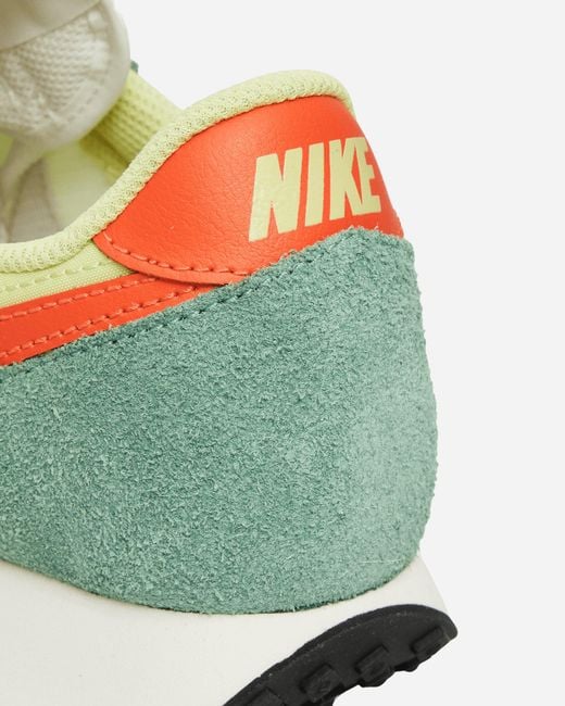 Nike Green Daybreak Sneakers Limelight / Healing Jade for men