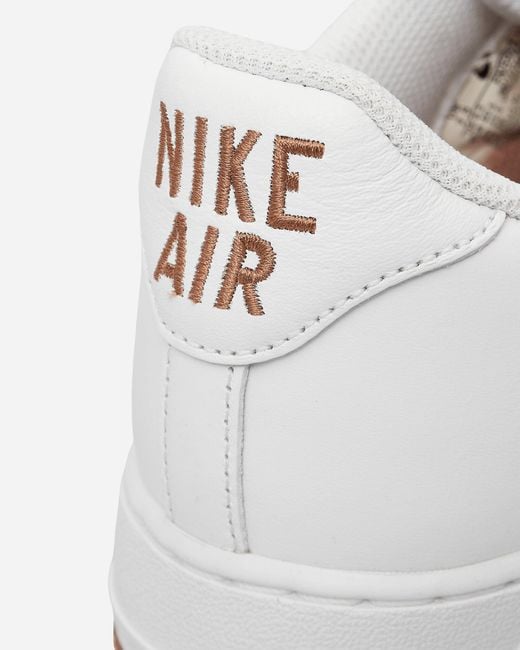 Nike White Air Force 1 Low Retro Sneaker / Gum Med for men