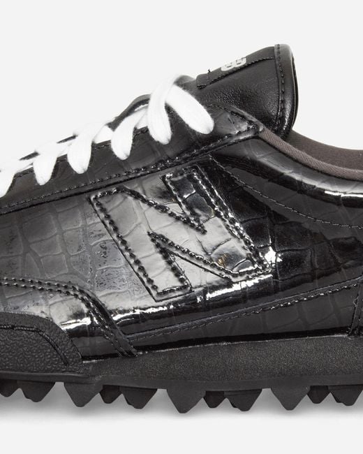 New Balance Black Gator Run Sneakers for men