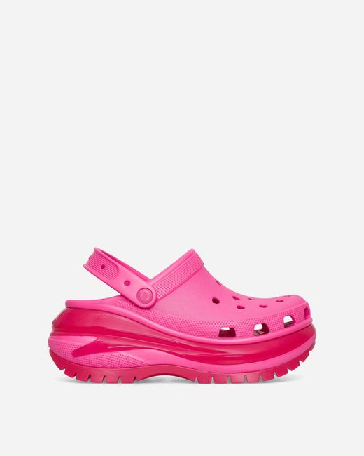 Pink hotsell crocs mens