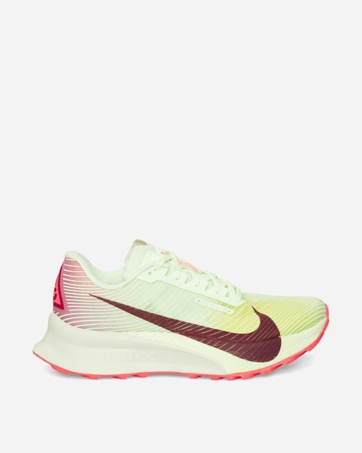 Nike Green Acg Ultrafly Trail Sneakers Volt Tint / Burgundy Ash for men
