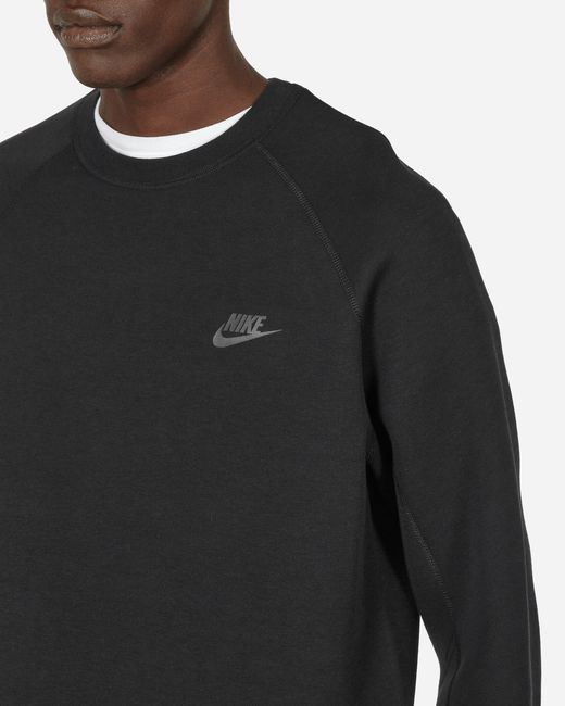 Nike Black Tech Fleece Crewneck Sweatshirt for men