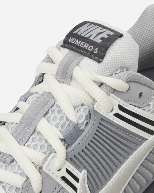 Nike White Wmns Zoom Vomero 5 Sneakers Pure Platinum / Metallic for men